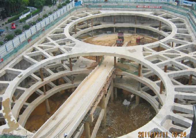 【優(yōu)質結構工程獎】有線信息傳輸大廈基坑支護、土石方和樁基礎工程